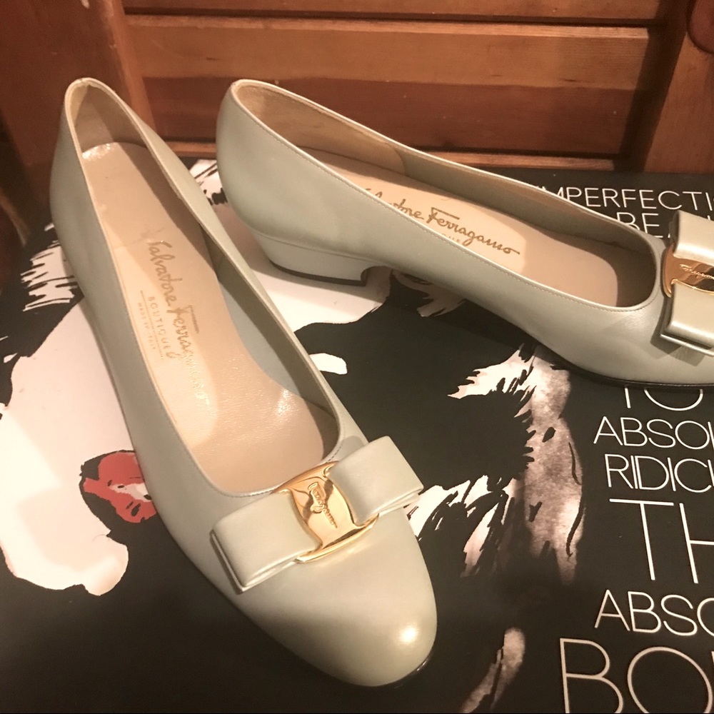 Salvatore Ferragamo Mint Classic Leather Shoes